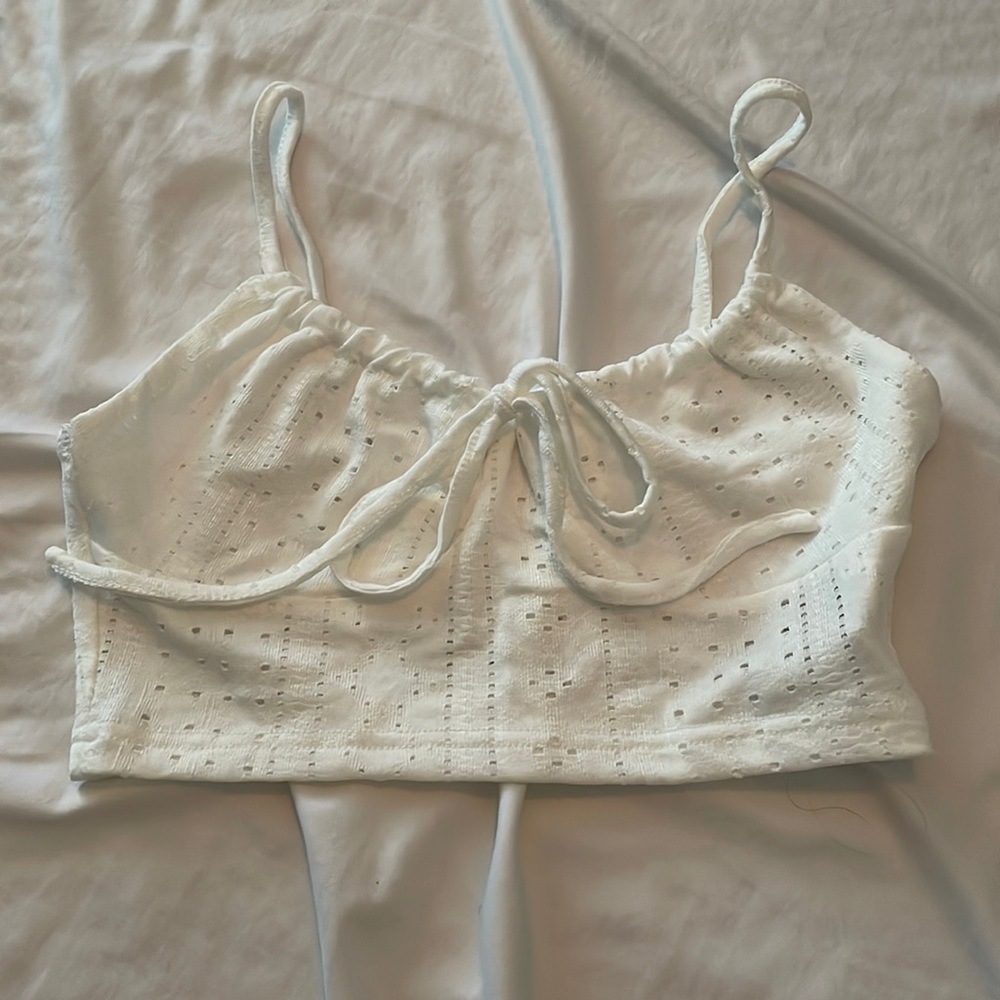 Cropped top white